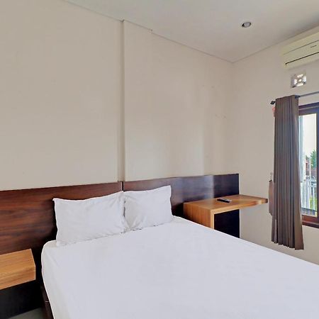 Oyo 92315 Prostay Bali Денпасар Екстер'єр фото